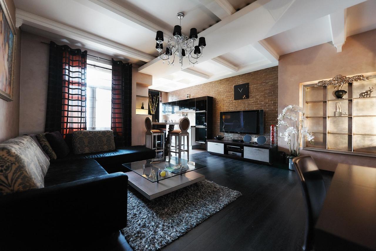 So Fashionable Apartment In The Heart Of Minsk Exterior foto